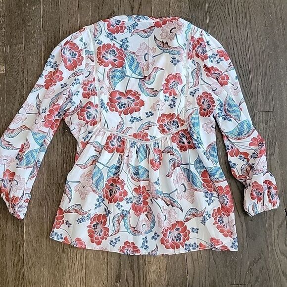 💥FLORAL blouse sz M - Picture 5 of 5